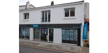 Photo agence L ADRESSE LES ACHARDS