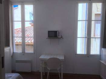 Location appartement 1 pièce Aix-en-Provence 13