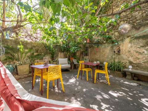 Location appartement 1 pièce Aix-en-Provence 13