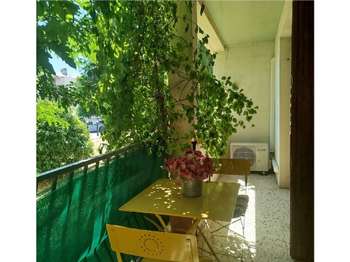 Location appartement 1 pièce Aix-en-Provence 13