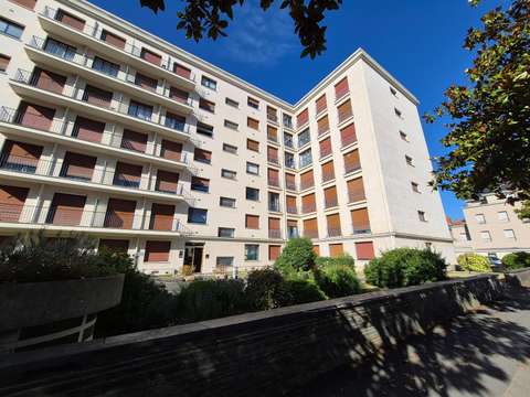 Location appartement 2 pièces Angers Centre 49