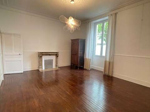 Location appartement 2 pièces Angers Centre 49