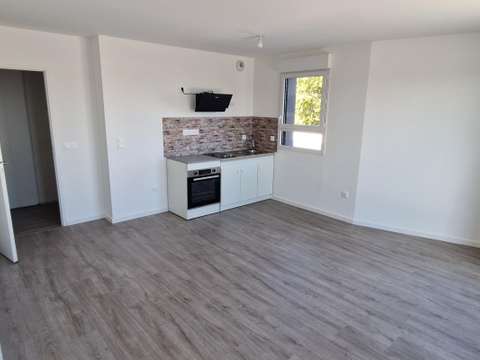 Location appartement 2 pièces Angers Deux Croix Banchais 49