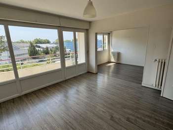 Location appartement 4 pièces Angers Deux Croix Banchais 49