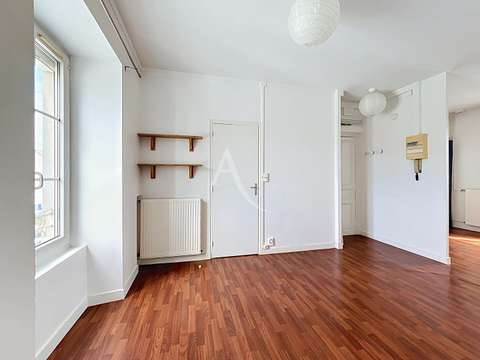 Location Studio 1 pièce Angers Saint-Léonard Madeleine 49