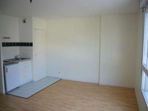 Location appartement 1 pièce Angers Saint-Léonard Madeleine 49