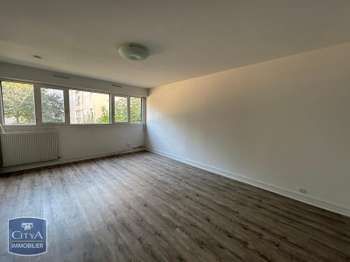 Location Appartement T1Angers Saint-Léonard Madeleine