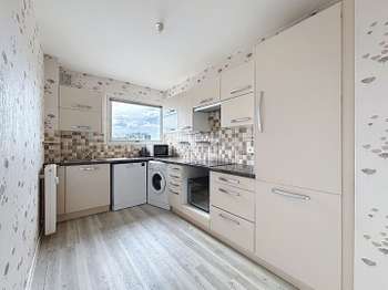 Location Appartement 4 piècesAngers Saint-Serge