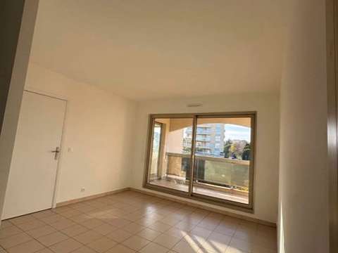 Location appartement 2 pièces Antibes 06