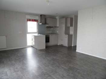 Location Appartement 3 piècesAuray