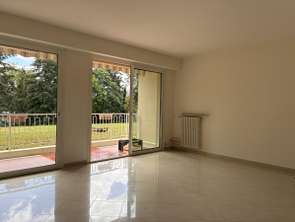 Location Appartement 4 piècesAvrillé