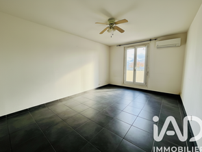 Location Appartement 4 piècesBagnols-sur-Cèze