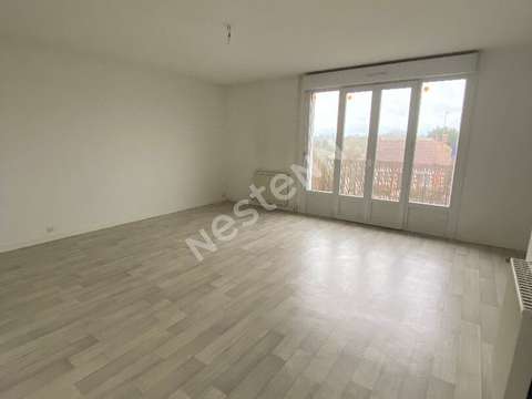 Location appartement 1 pièce Beaufort-en-Vallee 49