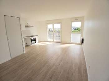 Location Appartement 3 piècesBonchamp-lès-Laval