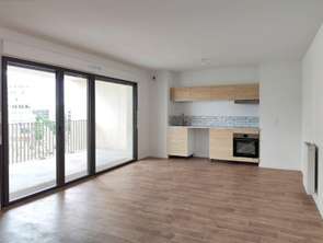 Location Appartement 3 piècesBordeaux