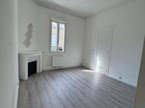 Location appartement 2 pièces Bordeaux 33