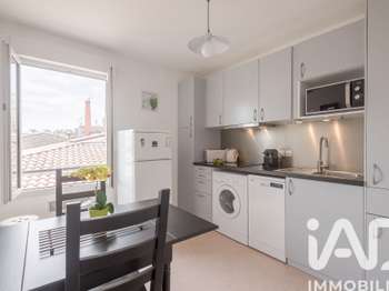Location Appartement 3 piècesBordeaux