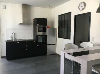 Location Appartement 3 piècesBordeaux
