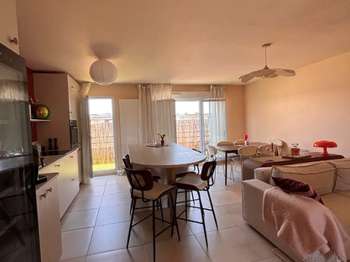 Location Appartement 3 piècesBordeaux