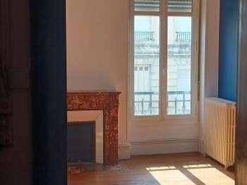 Location Appartement 3 piècesBordeaux