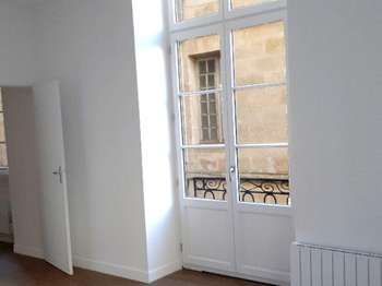 Location Appartement 2 piècesBordeaux