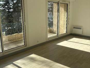 Location Appartement 3 piècesBordeaux