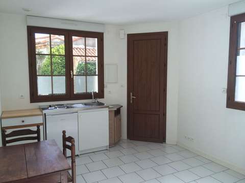 Location appartement 1 pièce Bressuire 79