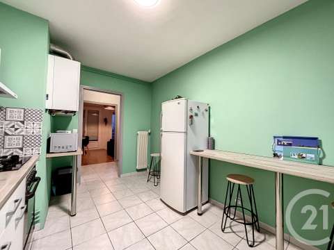 Location appartement 4 pièces Location appartement 4 pièces