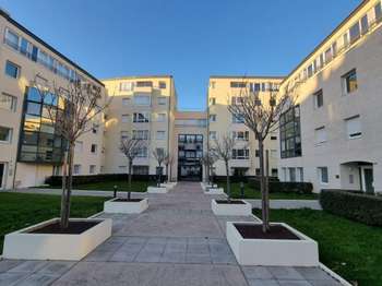 Location Appartement 3 piècesCaen Centre Ancien