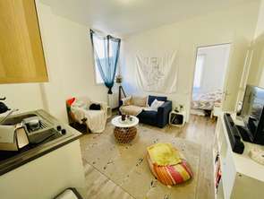 Location Appartement 2 piècesCaen Le Port - Ste-Thérèse