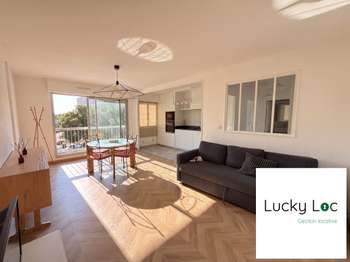 Location Appartement 2 piècesCaen St-Gilles