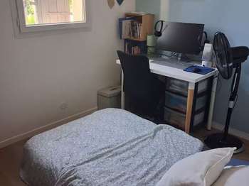 Location appartement 1 pièce Calvisson 30