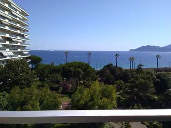 Location appartement 1 pièce Cannes 06