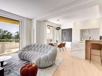 Location Appartement 4 piècesCannes