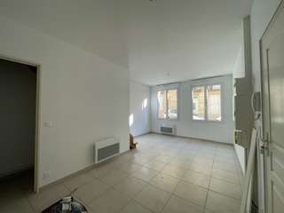 Location Appartement 3 piècesCastillon-la-Bataille