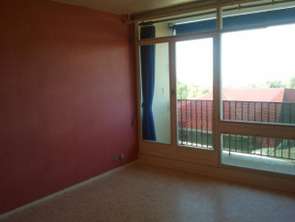 Location Appartement 2 piècesCenon