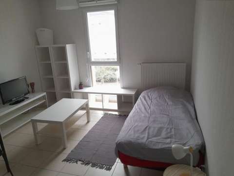 Location Studio 1 pièce Cenon 33