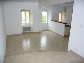 Location Appartement 4 piècesCherré