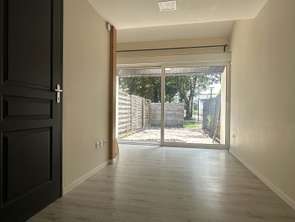 Location Appartement 3 piècesCombrit