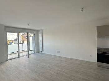 Location Appartement 3 piècesCormelles-le-Royal