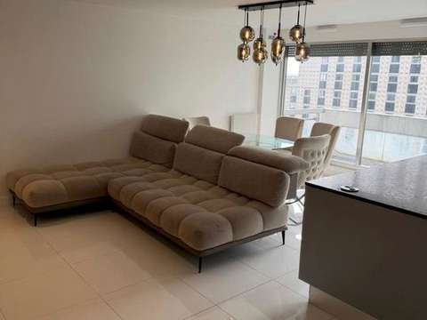 Location appartement 4 pièces Courbevoie 92