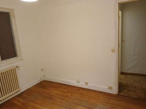 Location appartement 1 pièce Dammarie-les-Lys 77