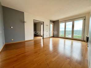 Location Appartement 3 piècesDéville-lès-Rouen