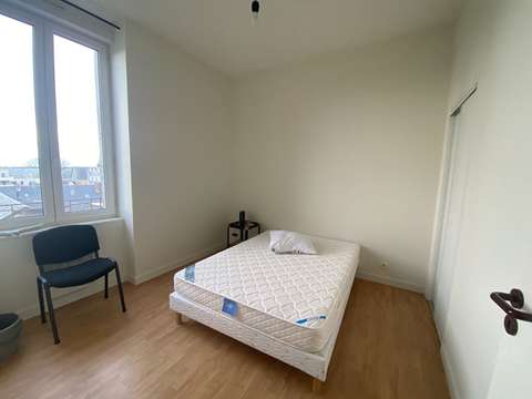 Location appartement 3 pièces Dinan 22