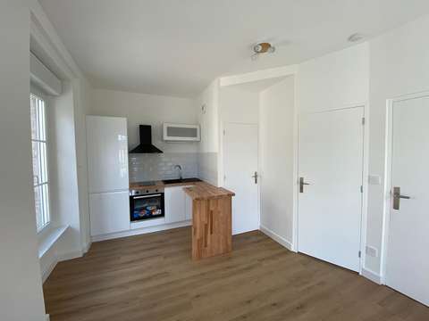 Location appartement 2 pièces Dinan 22