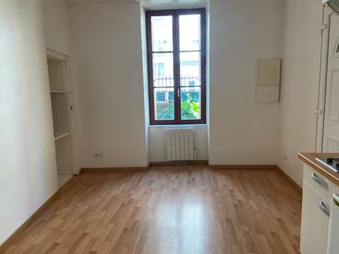 Location Studio 1 pièce Dinan 22