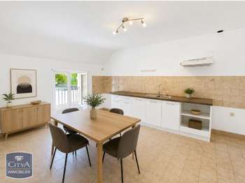 Location Appartement 3 piècesDistré