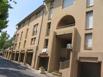 Location Appartement 2 piècesÉguilles