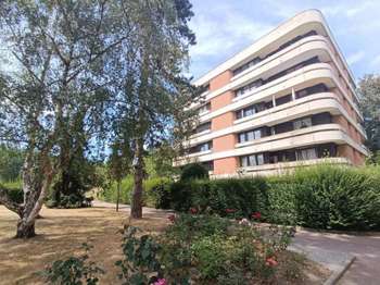 Location Appartement 4 piècesÉlancourt
