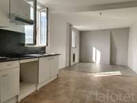 Location appartement 3 pièces Elbeuf - 76